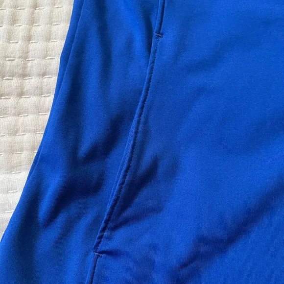 Under Armour Women's Vibrant Blue Athletic Jacket - Picture 4 of 9